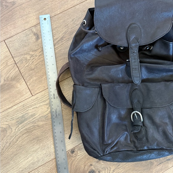 Vintage London fog dark brown Leather Backpack drawstring thick large bag - Picture 8 of 8